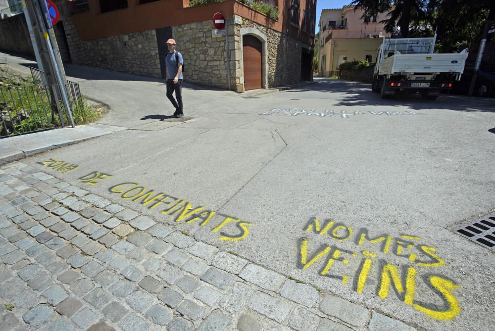 Pintades contra esportistes a Sant Daniel