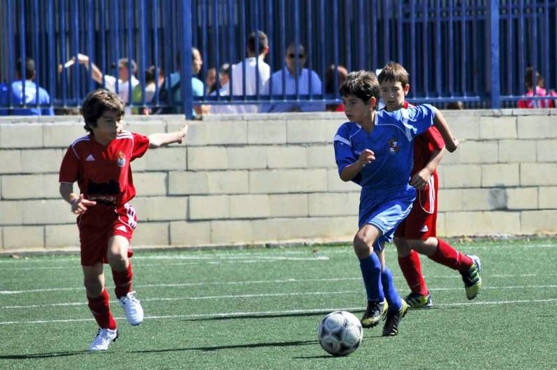 Fútbol: Amistad - Actur Pablo Iglesias (Benjamín Final)