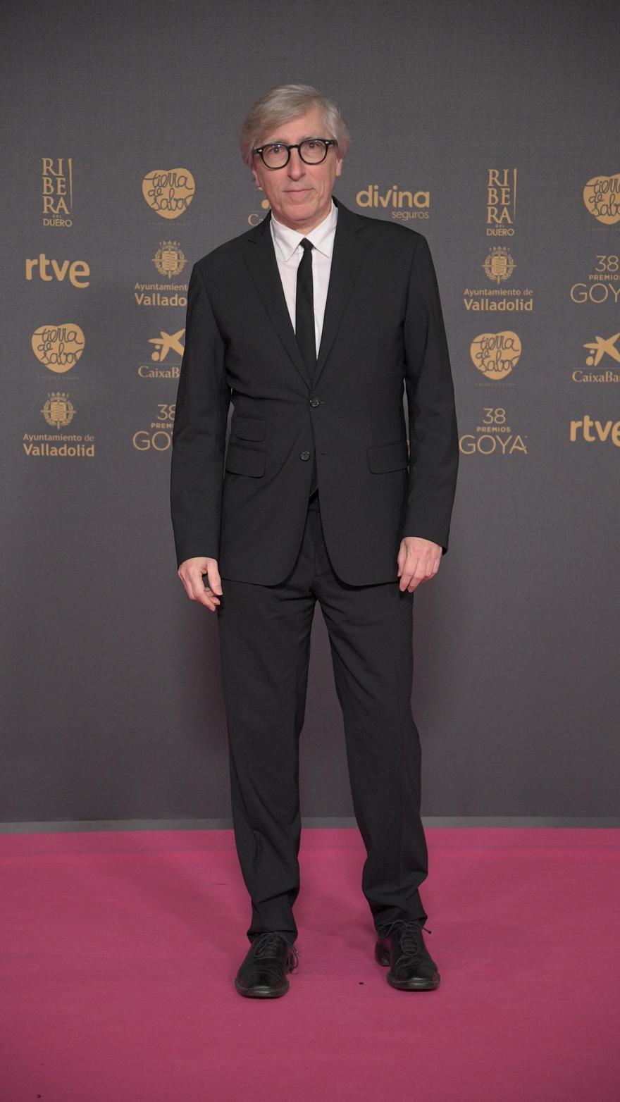 El director David Trueba   posó en la alfombra previa a la gala de la 38 edición de los Premios Goya