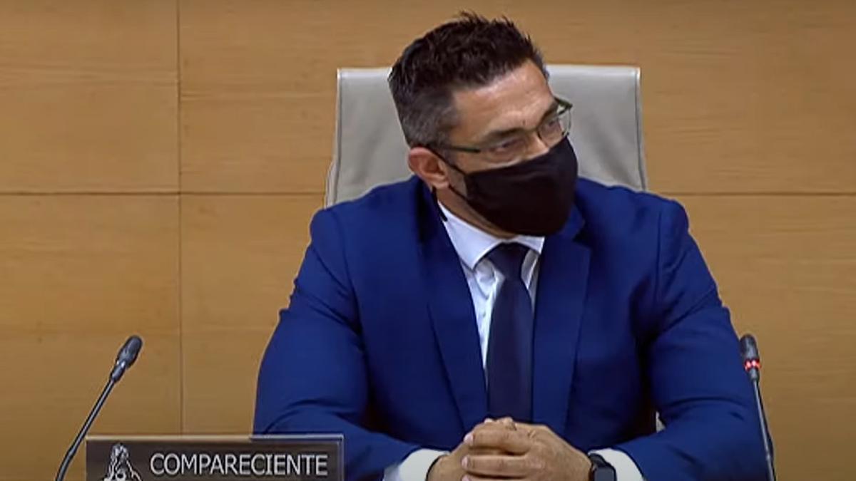 El exchófer de Luis Bárcenas, Sergio Ríos, no contesta a los diputados de la comisión Kitchen