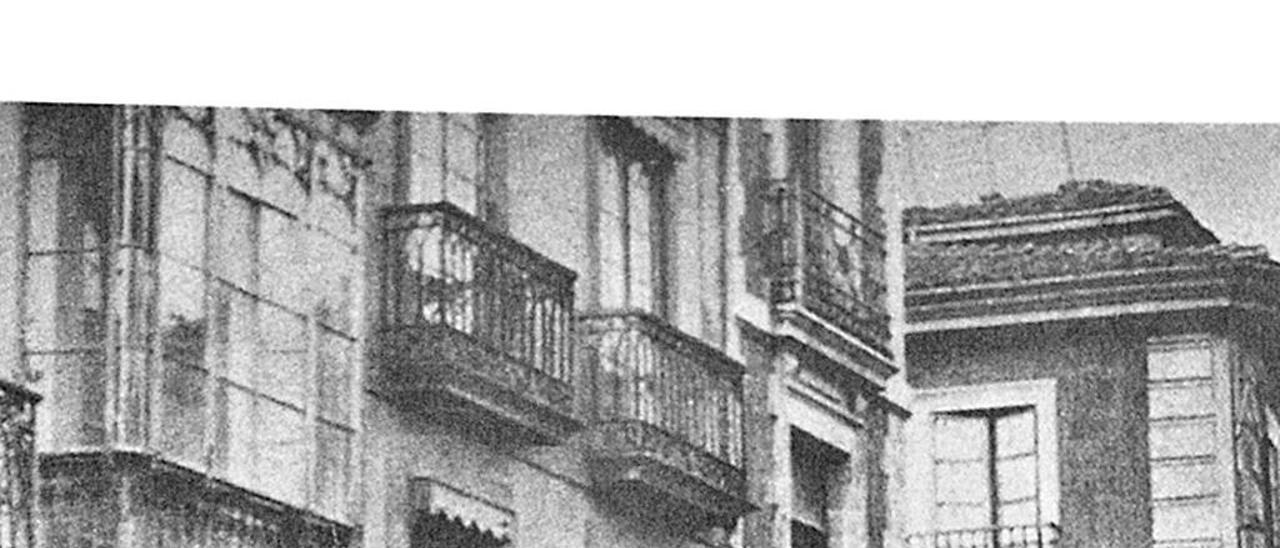 Una imagen de la calle de Cimadevilla a finales del XIX.