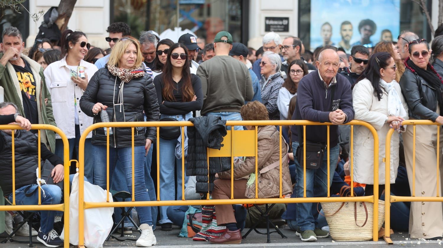 Búscate en la mascletà del 2 de marzo