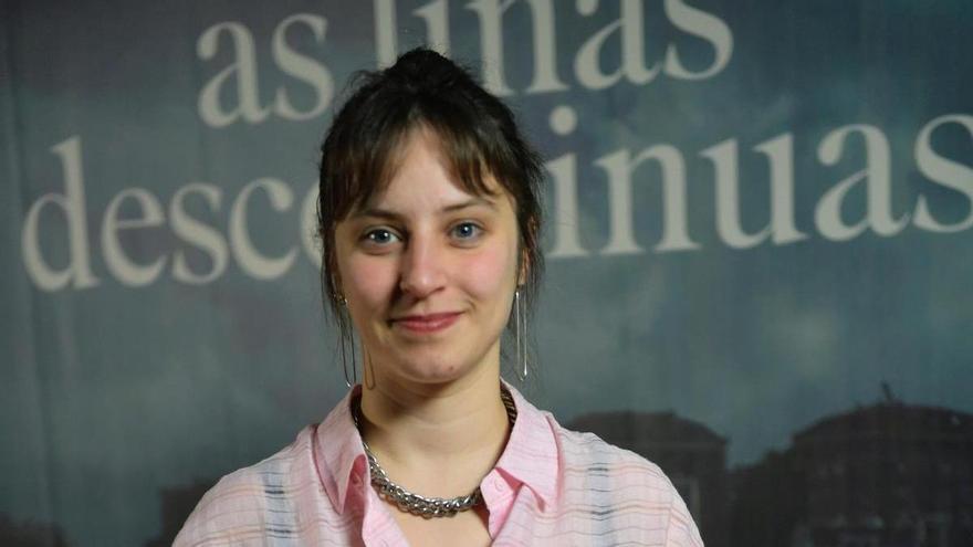 Anxos Fazáns: «Quería unha historia dun personaxe trans sen drama»