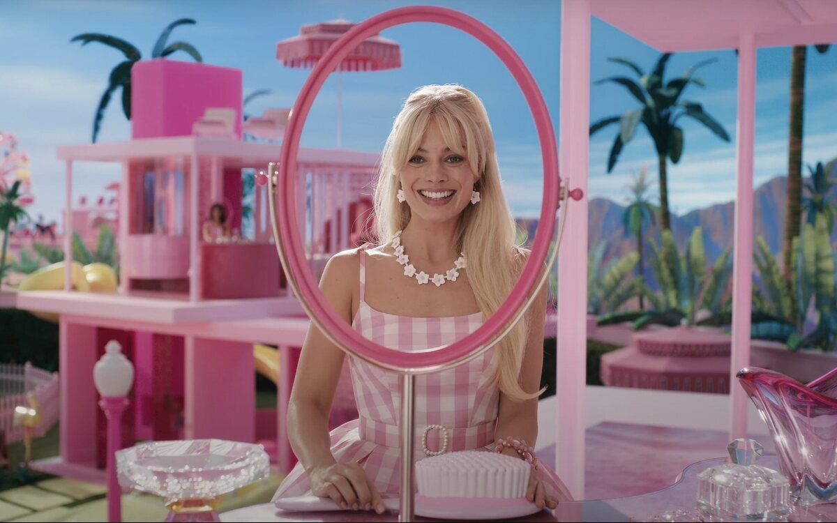 Margot Robbie en la película 'Barbie'