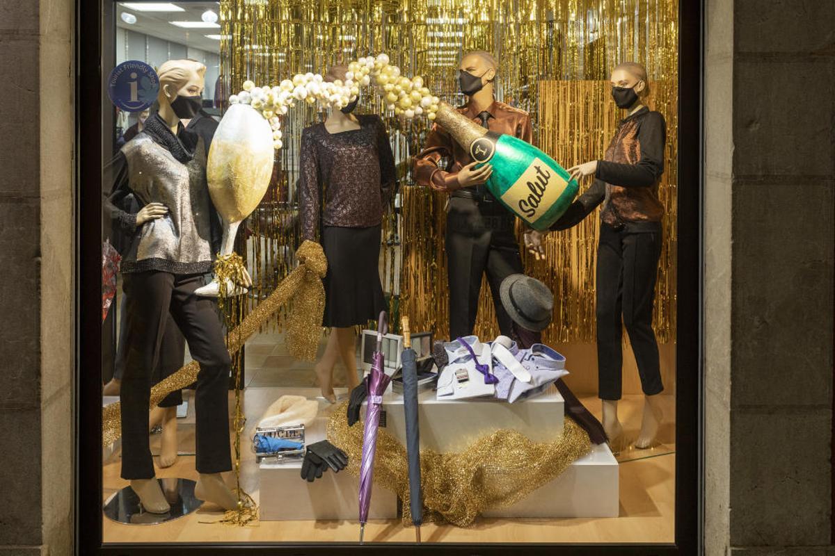 La botiga Puig Giralt guanya el primer concurs d'aparadors de Nadal de Figueres