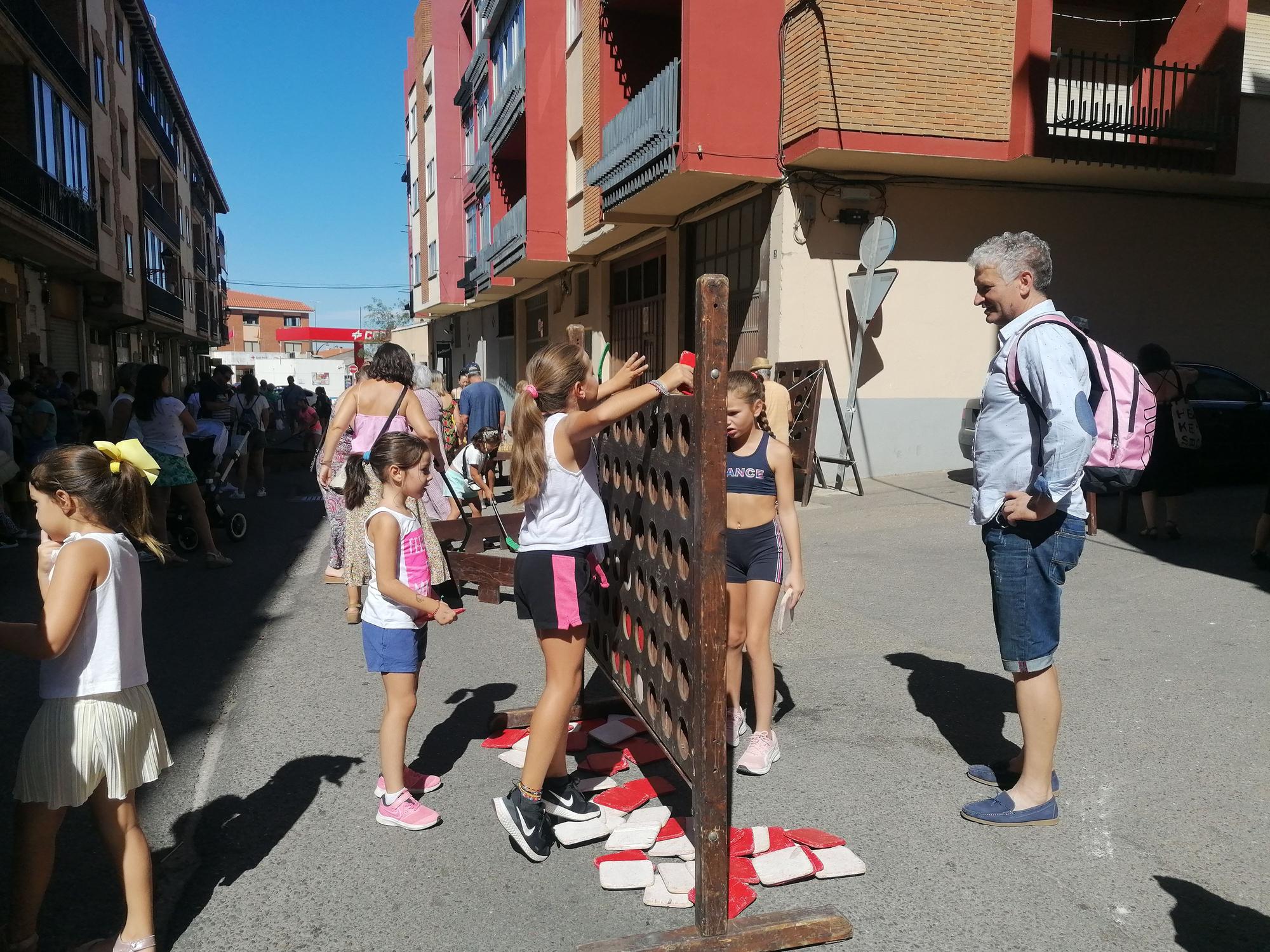 Los niños se suman a la fiesta en Toro