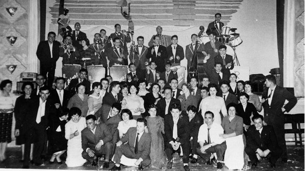 Así fue la ferviente vida social del Casino de Vigo