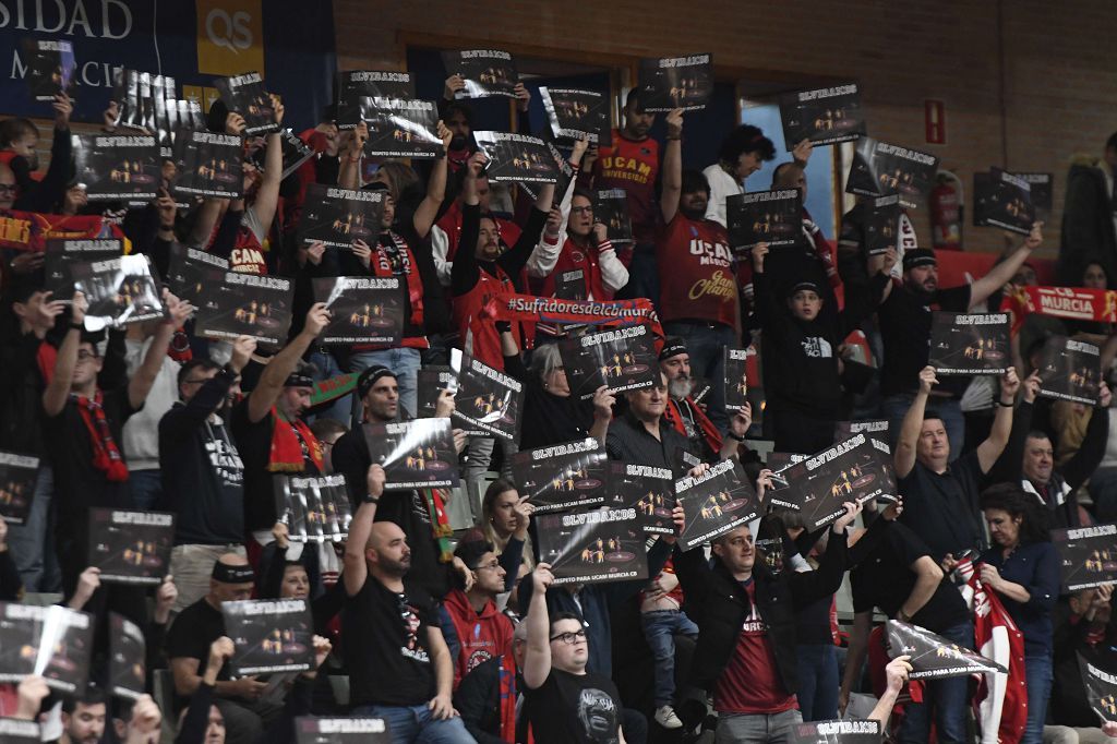 Todas las imágenes del partido del UCAM Murcia contra el Bàsquet Girona