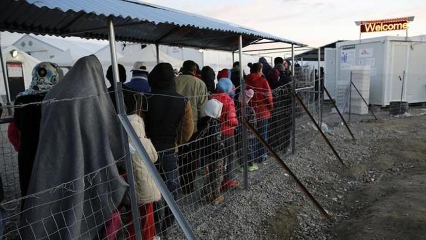 La UE fracasa de nuevo en su respuesta al agravamiento de la crisis de los refugiados en Grecia