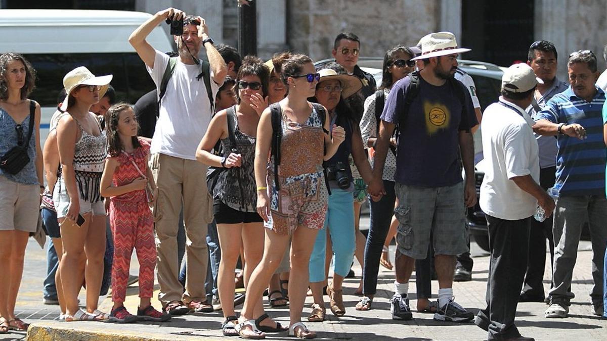 Un grupo de turistas.