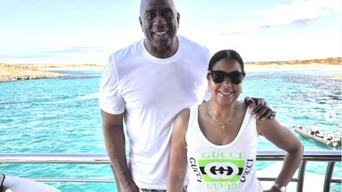 Magic Johnson y su esposa Cookie, navegando en Ibiza