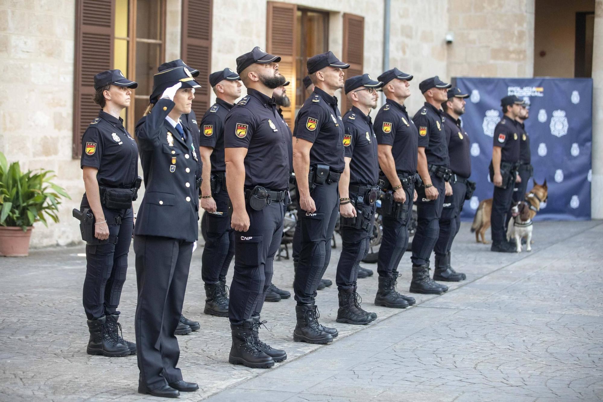 Fotos | La Policía Nacional celebra por todo lo alto su ‘Diada’ en el patio de la Misericòrdia, en Palma