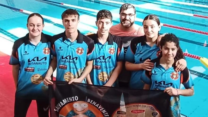 El Salvamento Benavente despide el año batiendo dos récords en el III Trofeo Caldas Vila Termal