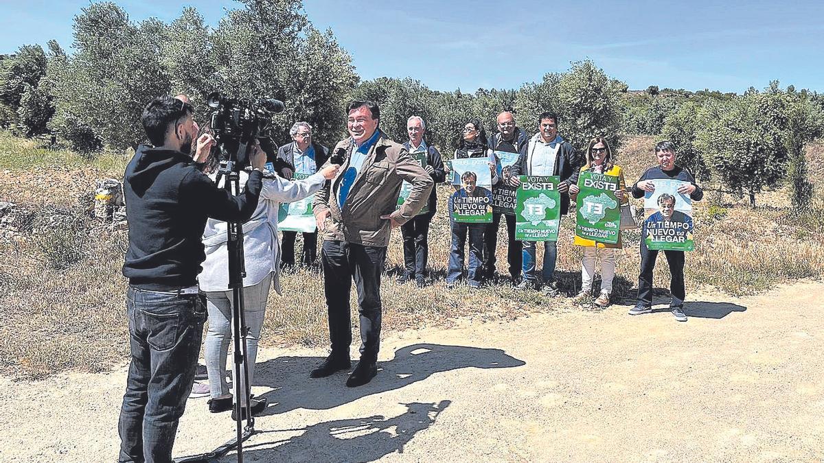 Tomás Guitarte, en un acto de campalña de Teruel Existe.
