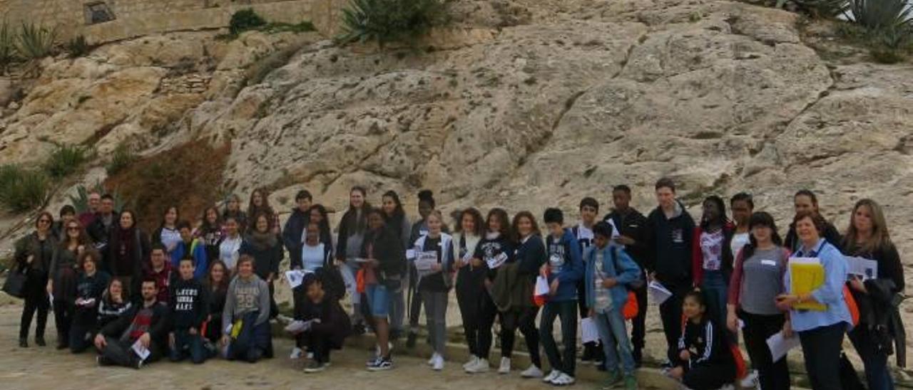 El IES Azorín, anfitrión de jóvenes británicos en un programa Erasmus+