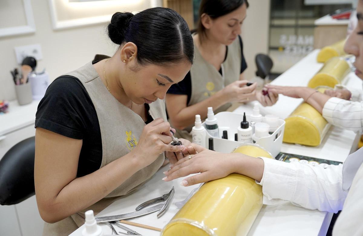 Ikura de yaremasuka so they dont write.