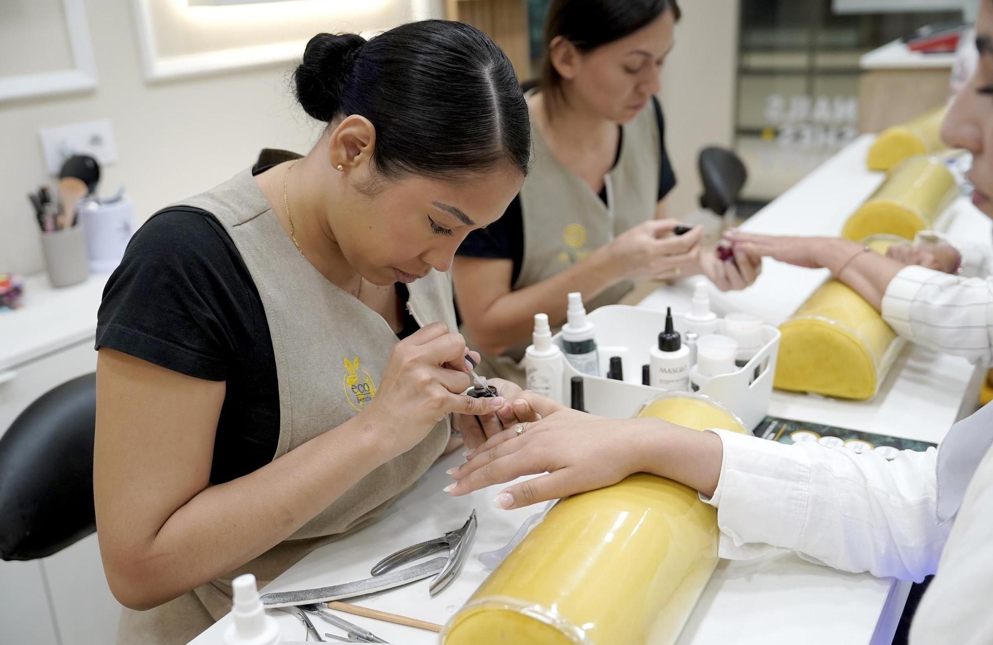 Sasha prasad ka xxx petite is very attractive and a