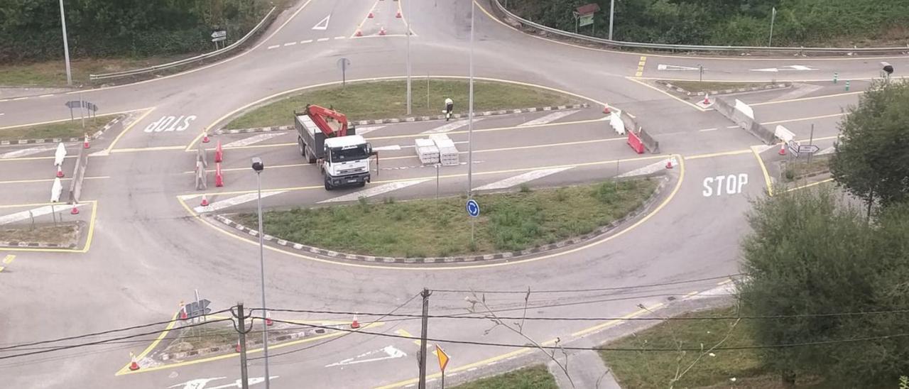 El inicio de las obras en el enlace de Baíña-Loredo. | D. M.