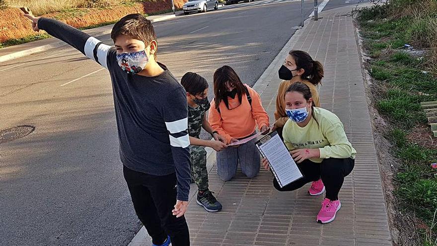 Unos alumnos, en plena actividad. | NOMBRE FEQWIEOTÓGRAFO