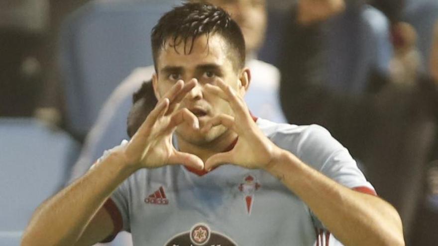 Maxi Gómez celebra su gol // RICARDO GROBAS