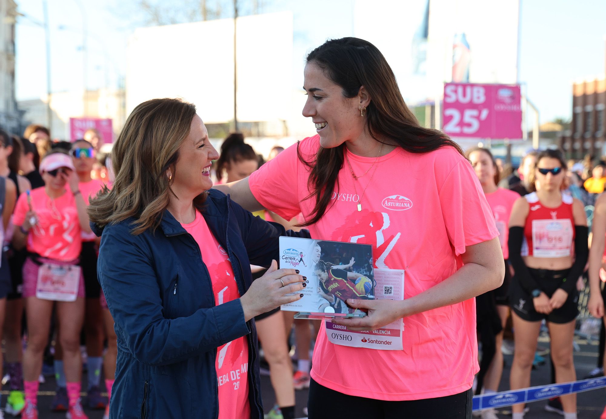 Carrera de la Mujer 2025: Las mejores imágenes del evento