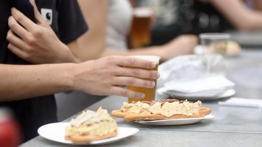 El Día de la Marinera pone le broche al domingo de las Fiestas de Primavera