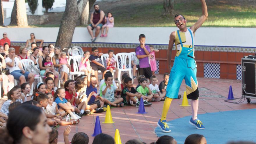 Segunda tarde de circo en el Termet con el espectáculo &#039;Cataplum&#039; en Vila-real