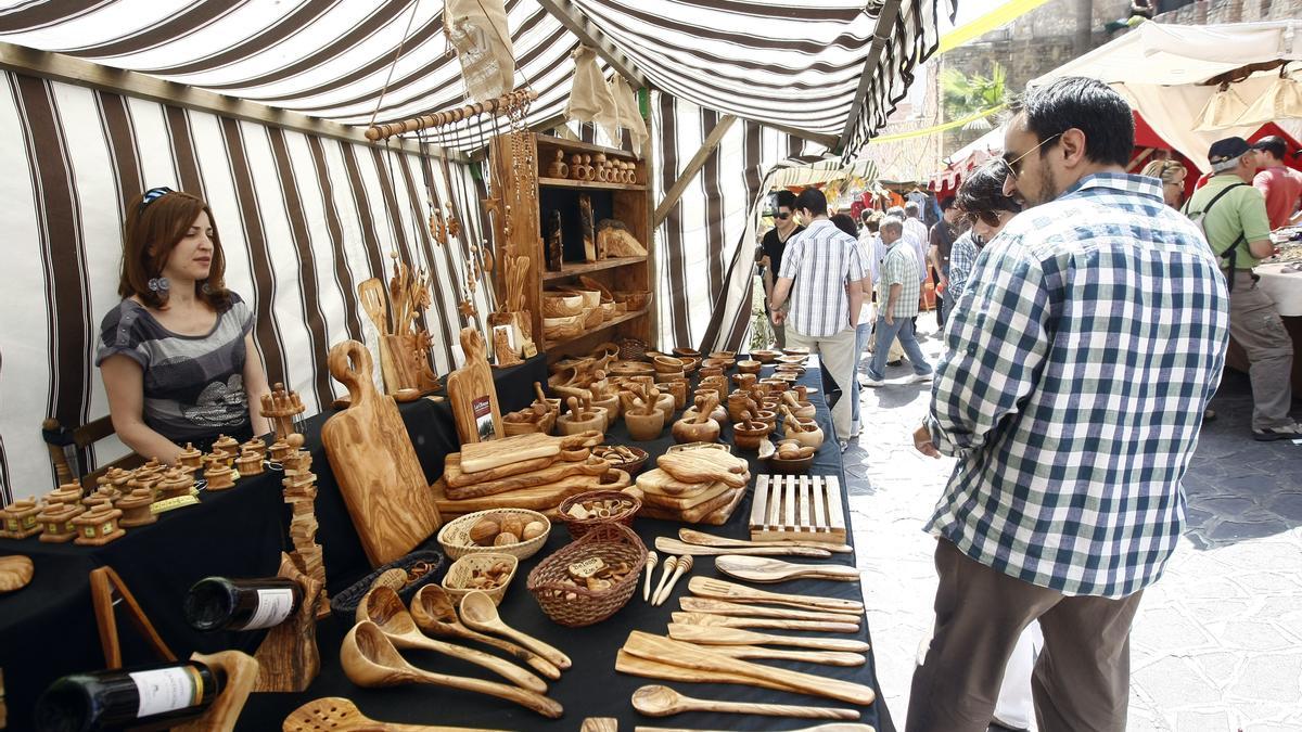 Artesanía en la Fira de la Serra Calderona de Serra