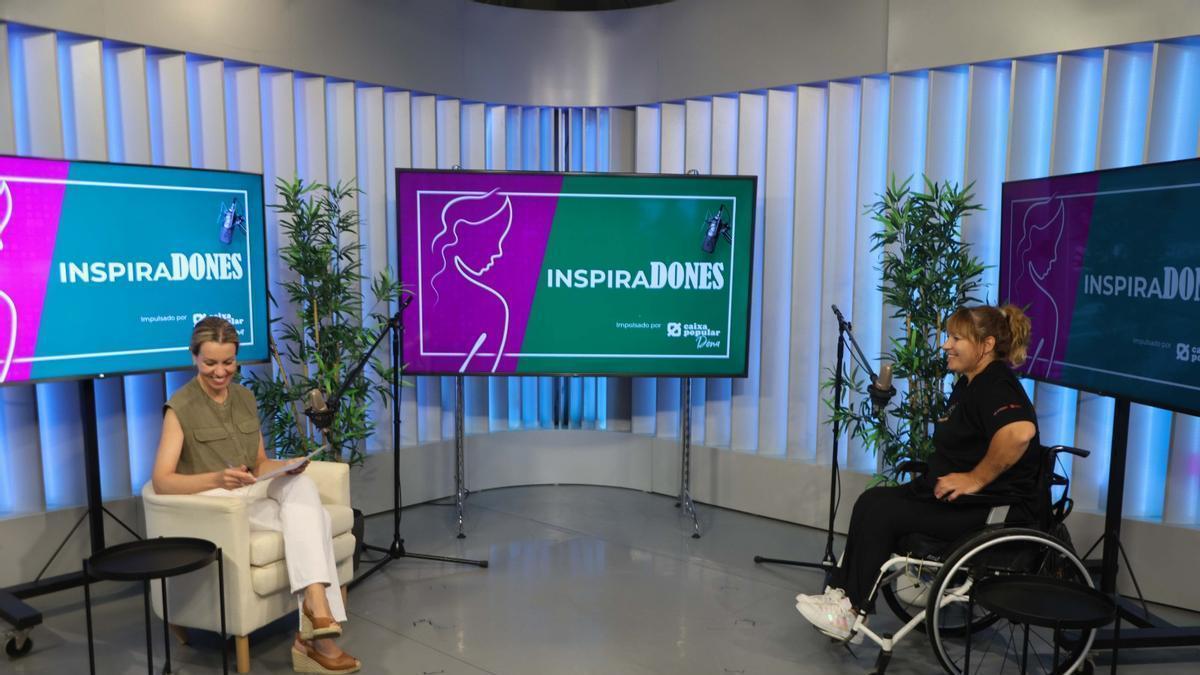 Silvia Tomás y Ruth Aguilar durante la entrevista.