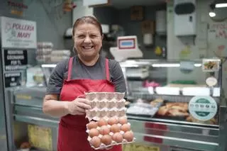 El precio del huevo da un respiro, pero las rebajas aún no llegan a las tiendas de A Coruña: "Una vez que subieron, ahí se quedaron"