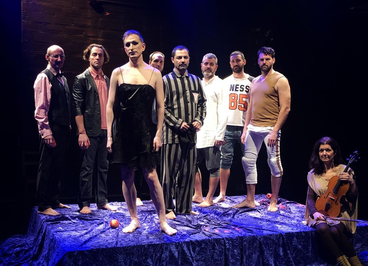 Protagonistas de la obra teatral "Arcángeles", de Chema Cardeña, que se verá en el Arniches