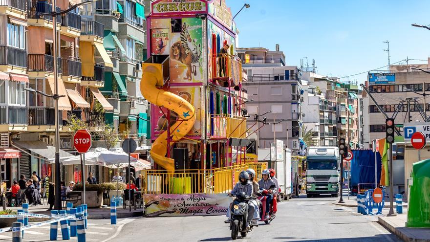 Primeros cortes de tráfico por las fallas en Benidorm