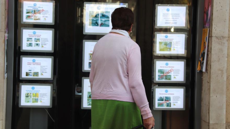 Immobiliàries gironines amaguen pisos a la xarxa per evitar el col·lapse en les visites