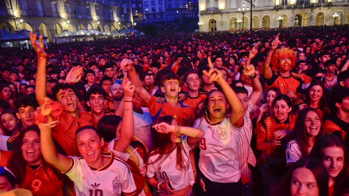 Retransmisión en María Pita de la final del Mundial entre España y Argentina