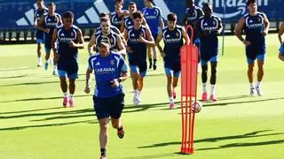Entrenamiento del Real Zaragoza antes de viajar a Torremolinos