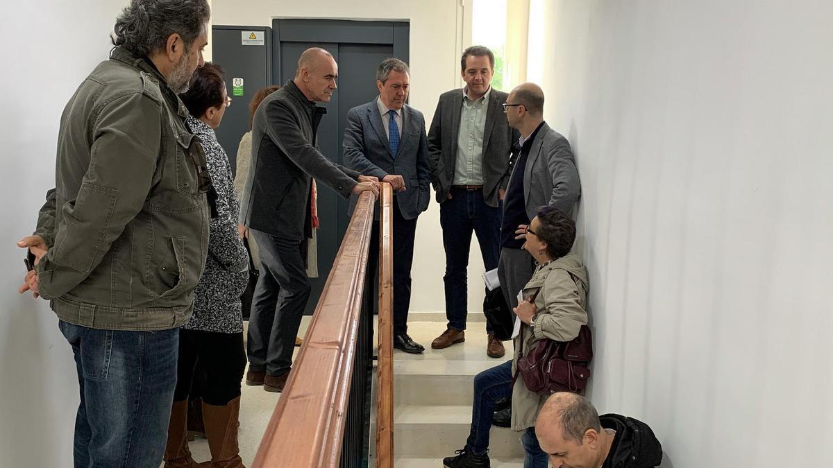 Nuevo ascensor en Pino Montano en una vivienda con problemas de accesibilidad