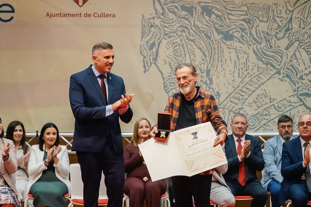 Los protagonistas de los Distintius 9 d’Octubre de Cullera