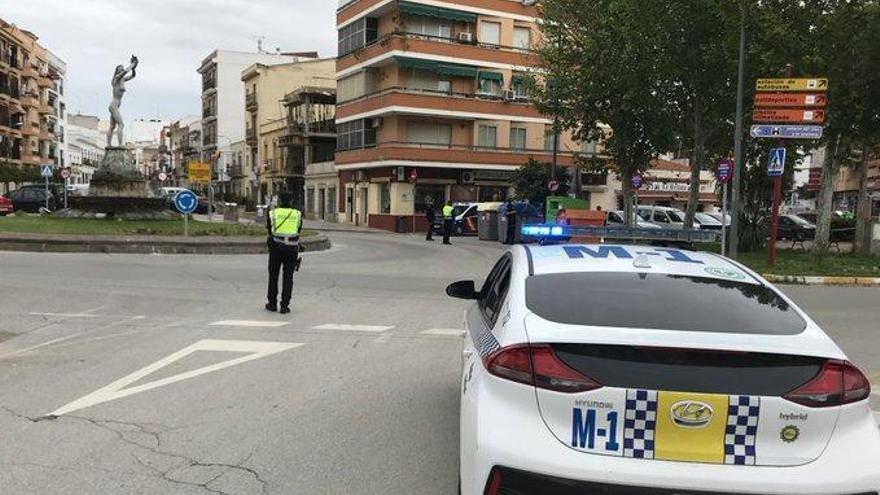 Denunciada una tienda de alimentación de Almendralejo que dejaba beber en su interior