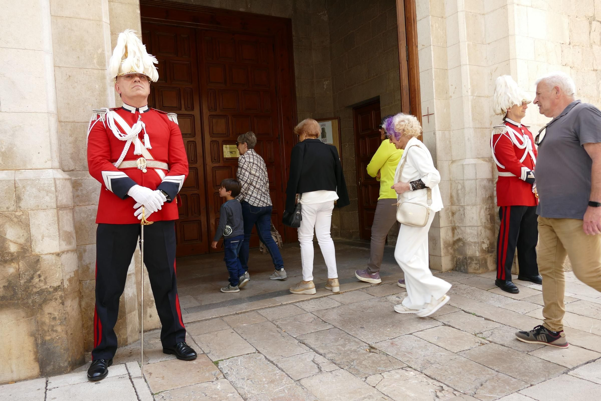 El bisbe de Girona, Octavi Vilà, oficia la cerimònia principal de les Fires i Festes de la Santa Creu de Figueres