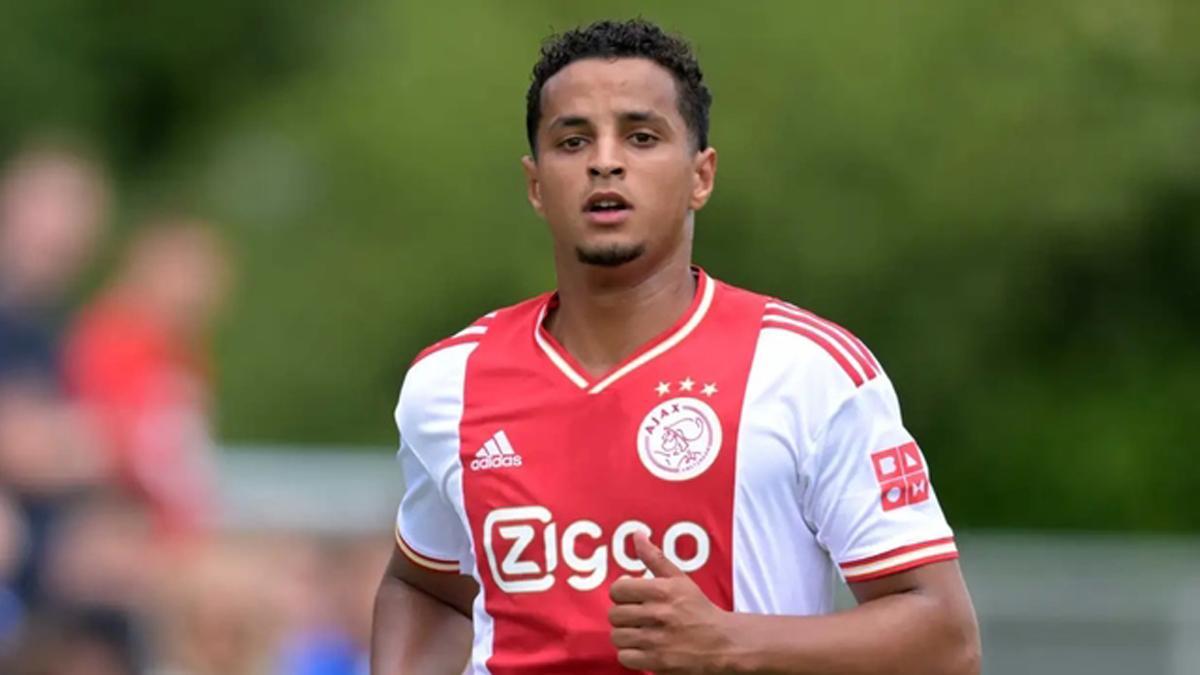 Mohamed Ihattaren, con el Ajax