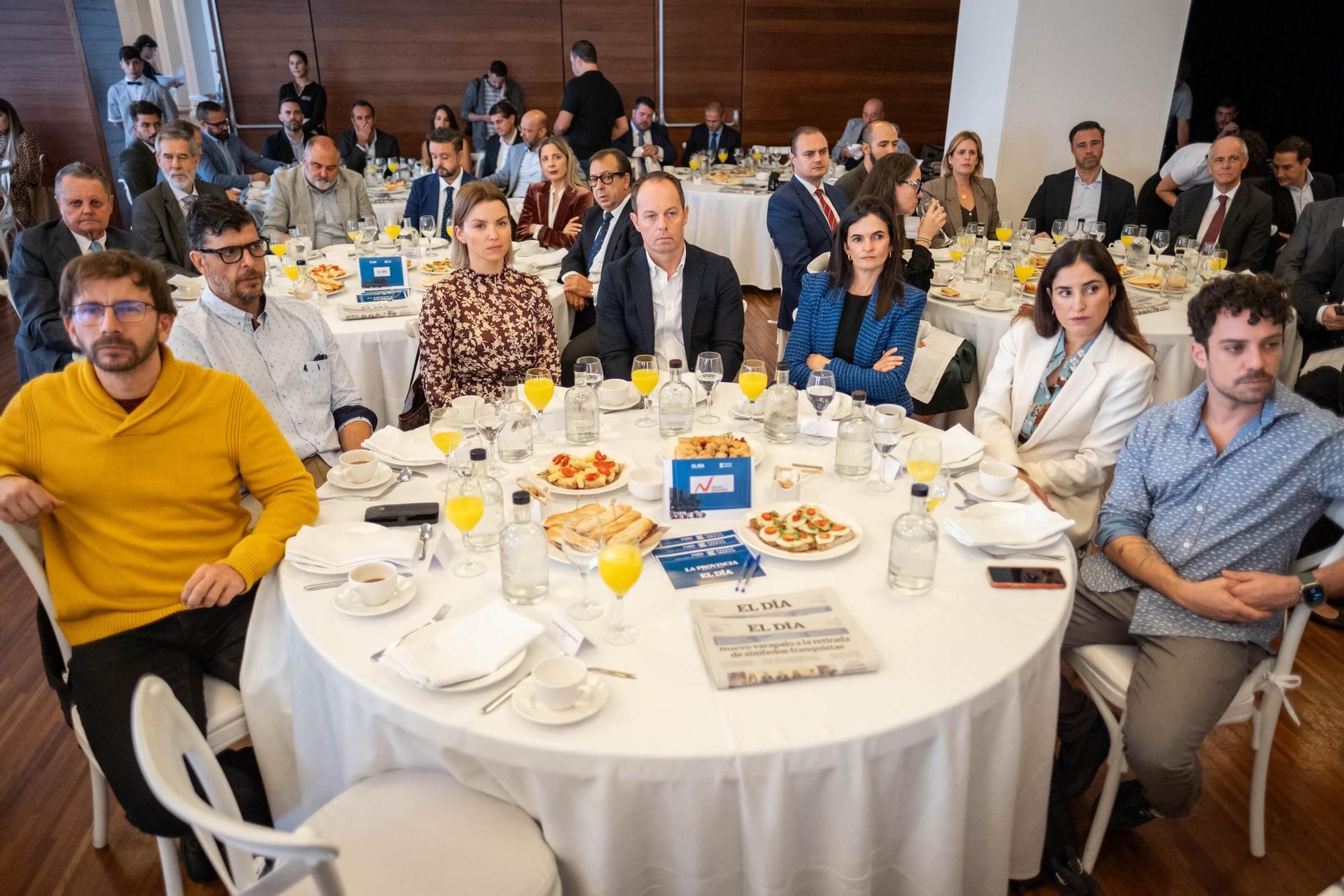 Foro con Manuel Domínguez