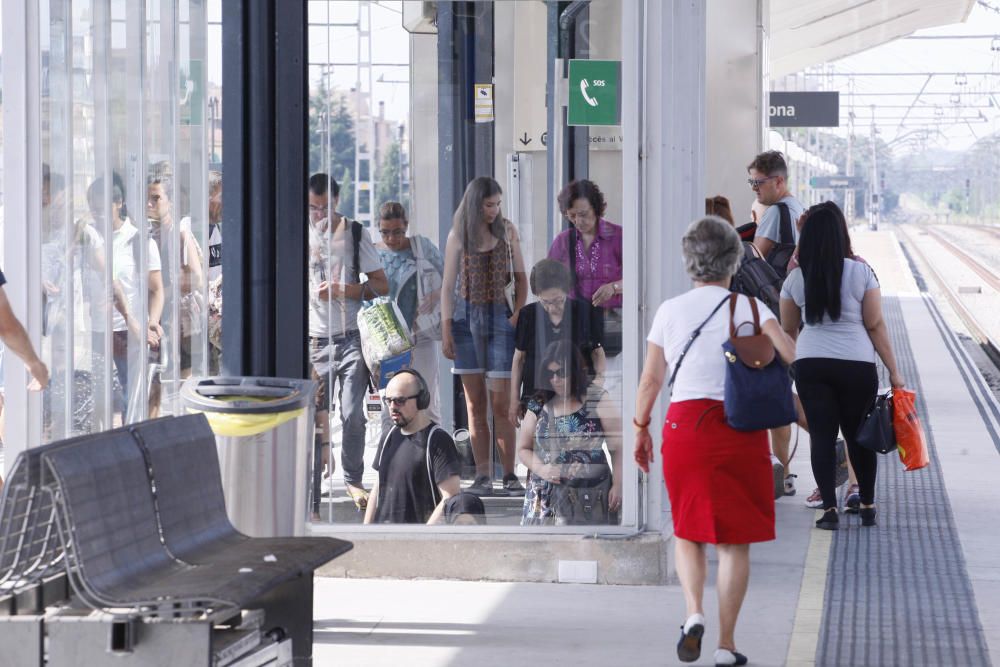 Interrompuda la circulació de trens a la línia d'AVE entre Barcelona i Figueres