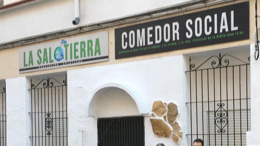 Mercadona colabora con el Comedor Social La Sal de la Tierra de Alicante -  Información