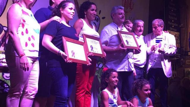 Podio de los ganadores del concurso.