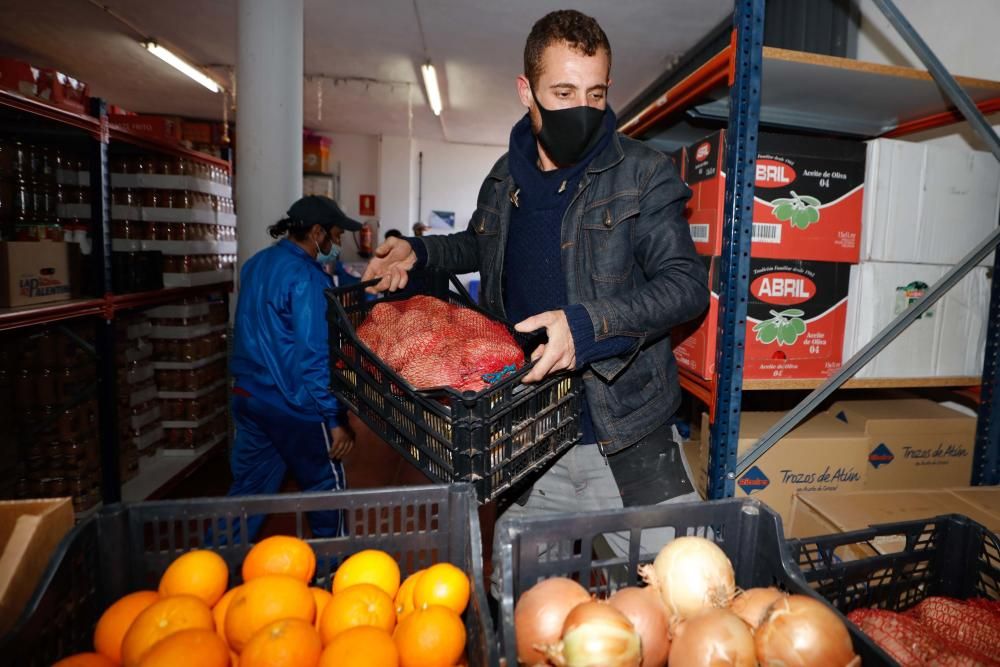 Ante el cierre de su actividad, la Asociación de Bares, Restaurantes y Cafeterías de la Pimeef ha organizado una recogida de alimentos