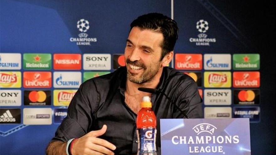 Buffon: &quot;Cristiano es el jugador más decisivo del mundo&quot;