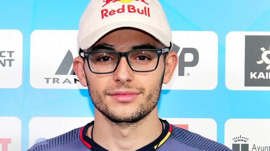 Alberto Ginés, escalador professional de competició