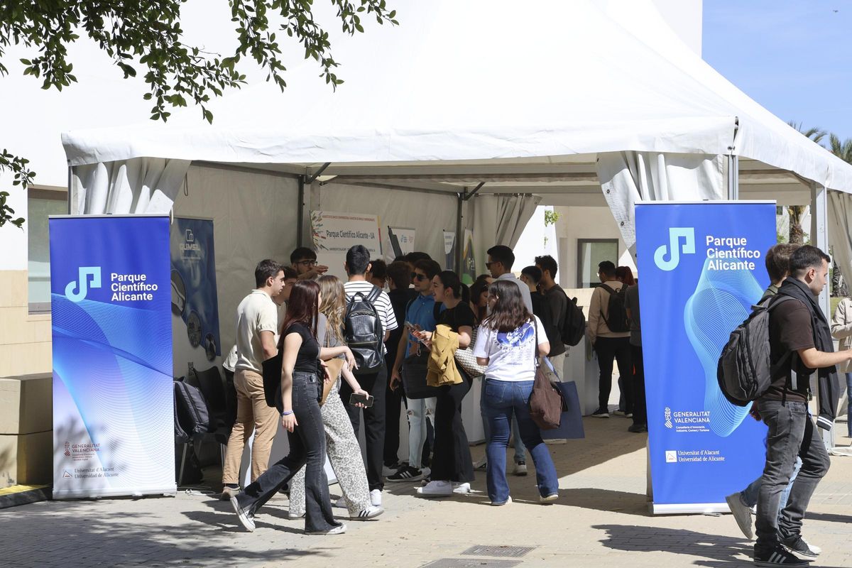 La Feria de Empleo de la Universidad de Alicante (UA).