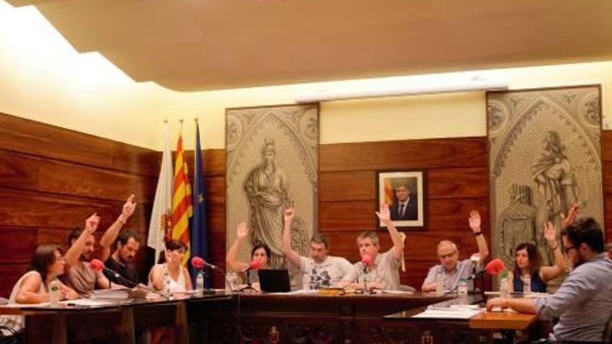 Solsona reconeix el cantautor Roger Mas com a fill predilecte