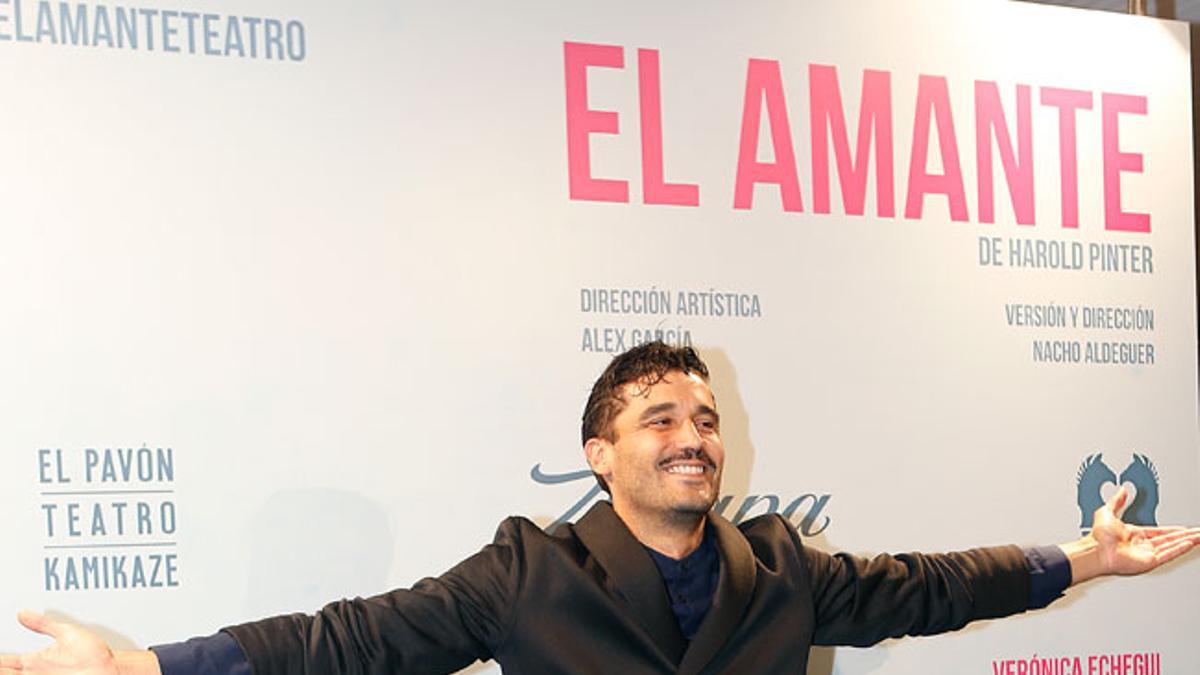 Alex García en el estreno de 'El amante'